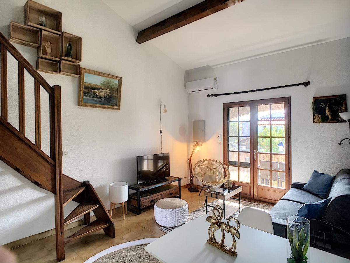 Apartmán Superbe Duplex Aux Saintes Terrasse Plein Sud 3*** Exteriér fotografie